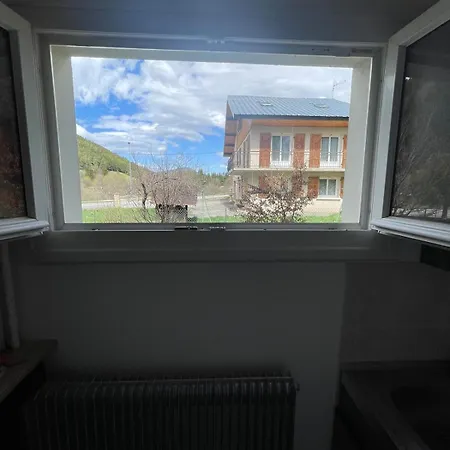 Au Pied Des Stations Appartement *